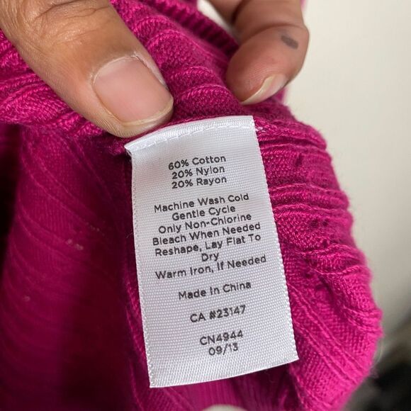 2 Talbots Turtleneck Cableknit Pullover Medium Coral and Hot Pink Cotton Blend - Picture 4 of 6